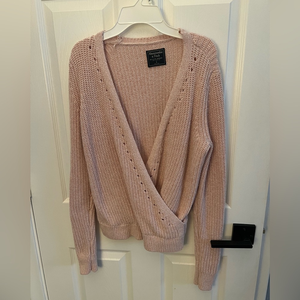 Abercrombie pink sweater
